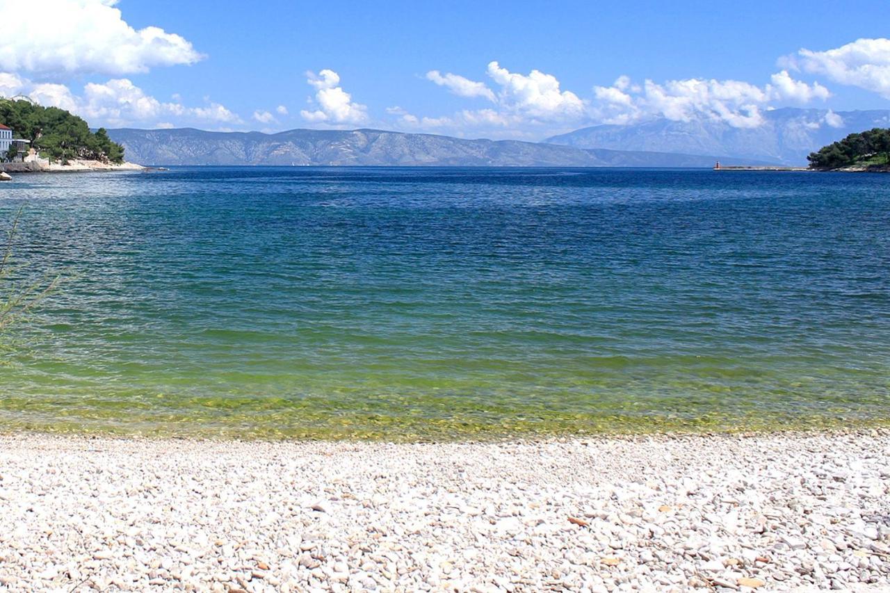 Apartments By The Sea Jelsa, Hvar - 11319 イェルサ エクステリア 写真