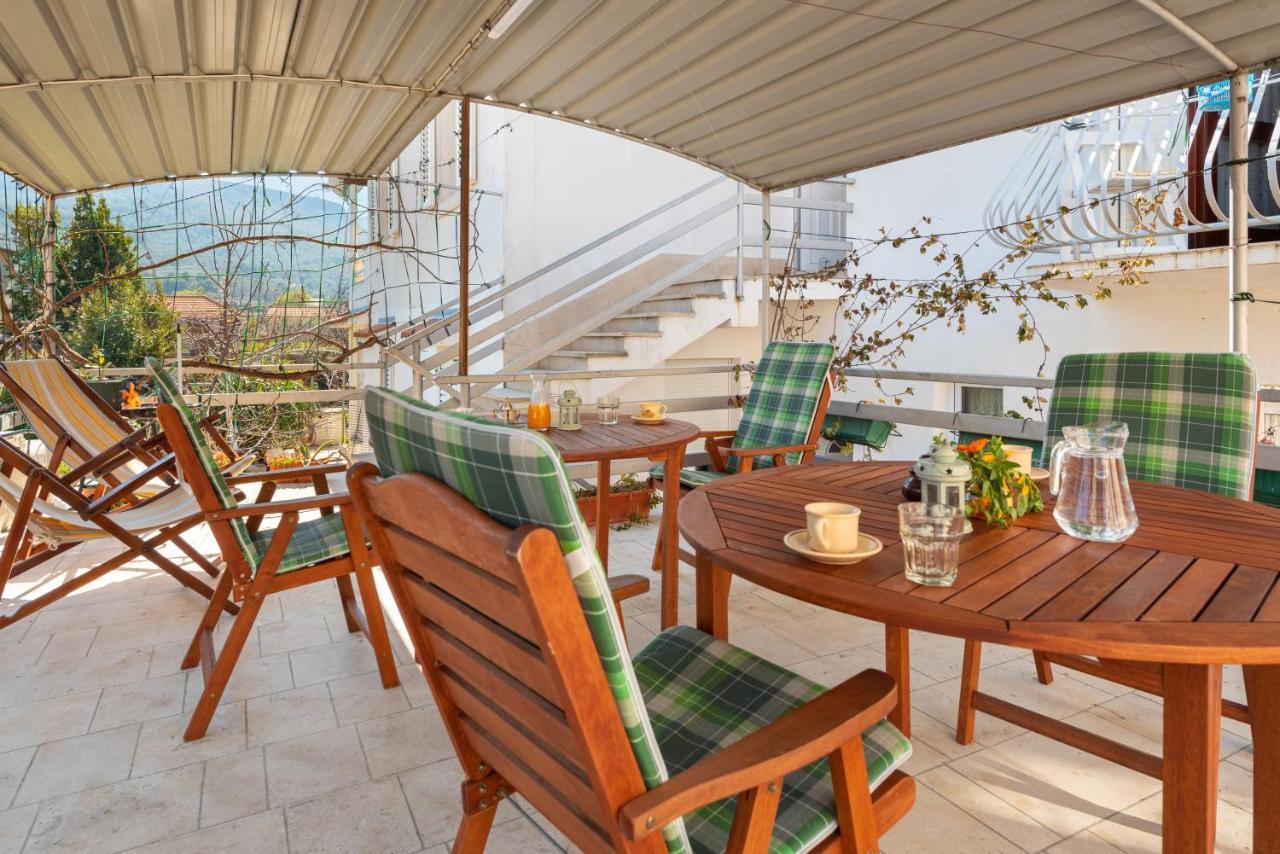 Apartments By The Sea Jelsa, Hvar - 11319 イェルサ エクステリア 写真