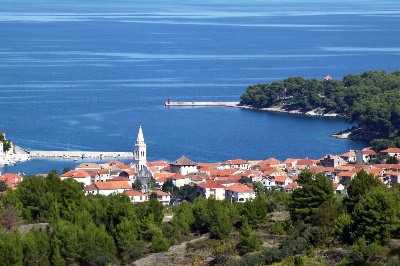 Apartments By The Sea Jelsa, Hvar - 11319 イェルサ エクステリア 写真