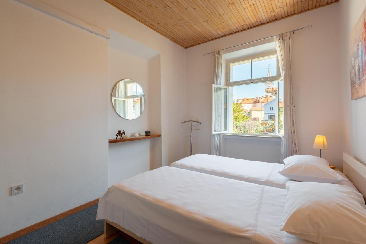 Apartments By The Sea Jelsa, Hvar - 11319 イェルサ エクステリア 写真